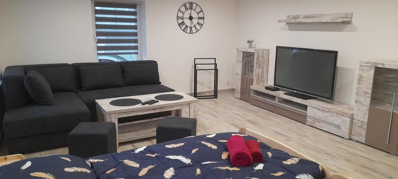 Privatunterkunft Baza Wypadowa 3 Löschney